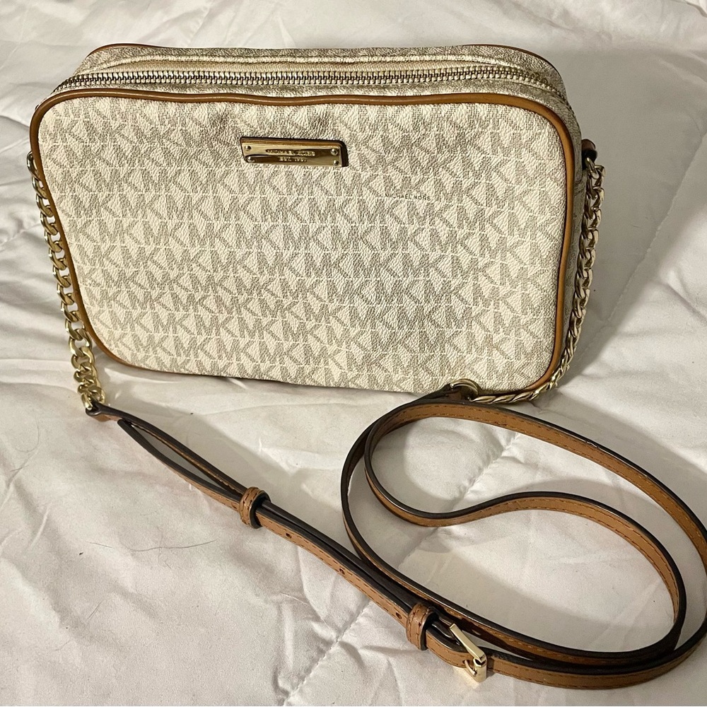 Michael Kors Beige and Gold Crossbody Bag
